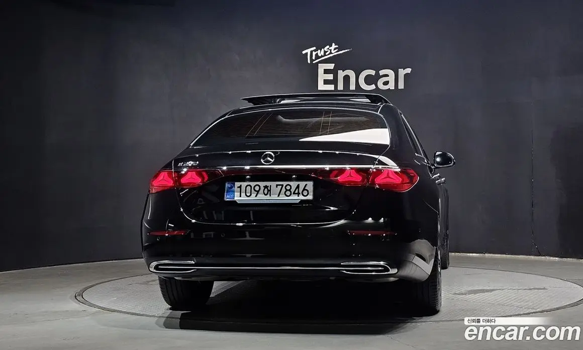 Mercedes-Benz E-Class 2025 2.0 автомат (гидро), фото 4