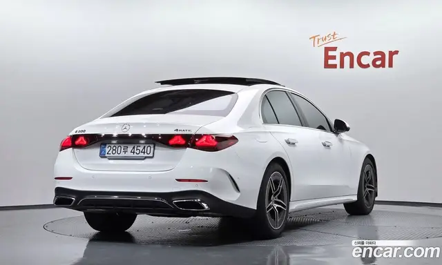 Mercedes-Benz E-Class, 2026, 4 143 км