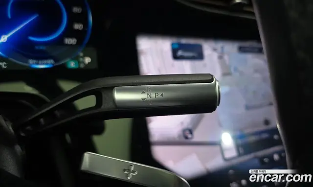 Mercedes-Benz EQS 2023 0.3 автомат (гидро), миниатюра 12