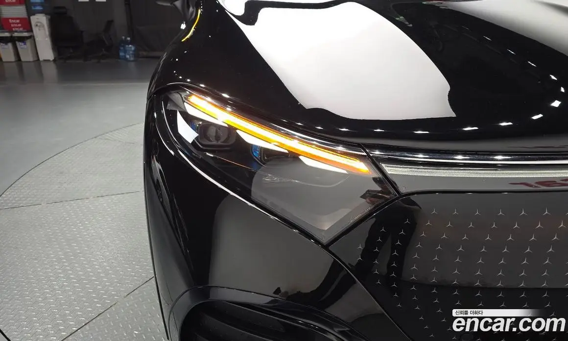 Mercedes-Benz EQS 2023 0.3 автомат (гидро), фото 8