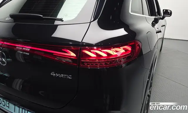 Mercedes-Benz EQS 2023 0.3 автомат (гидро), миниатюра 9