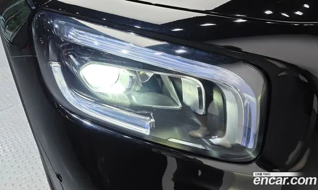 Mercedes-Benz GLB-Class 2021 2.0 автомат (гидро), миниатюра 8 Mercedes-Benz GLB-Class 2021 2.0 автомат (гидро), миниатюра 8