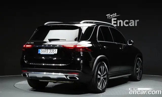 Mercedes-Benz GLE-Class 2025 2.0 автомат (гидро), миниатюра 2