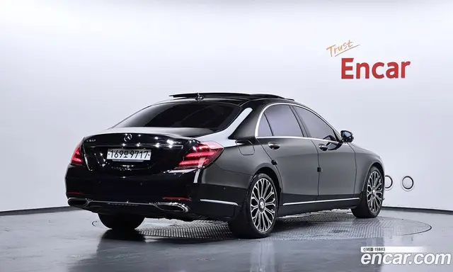Mercedes-Benz S-Class 2019 4.0 автомат (гидро), миниатюра 2