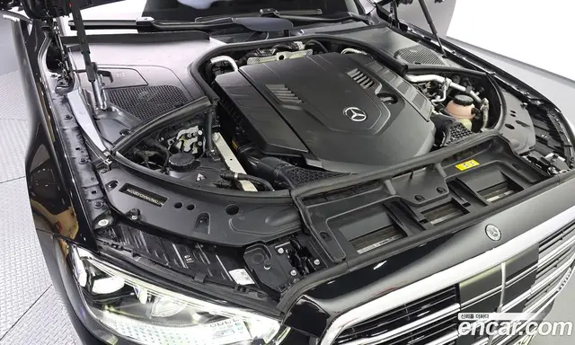 Mercedes-Benz S-Class 2021 4.0 автомат (гидро), миниатюра 6