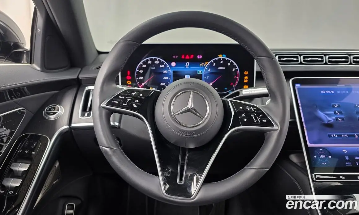 Mercedes-Benz S-Class 2023 3.0 автомат (гидро), фото 18 Mercedes-Benz S-Class 2023 3.0 автомат (гидро), фото 18