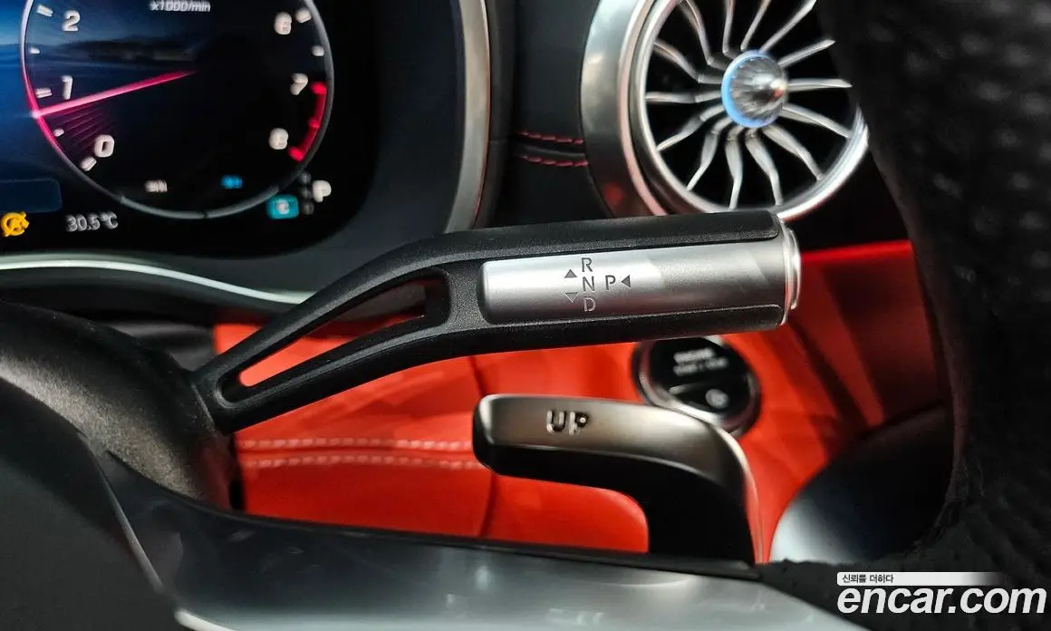 Mercedes-Benz SL-Class 2025 2.0 автомат (гидро), фото 12