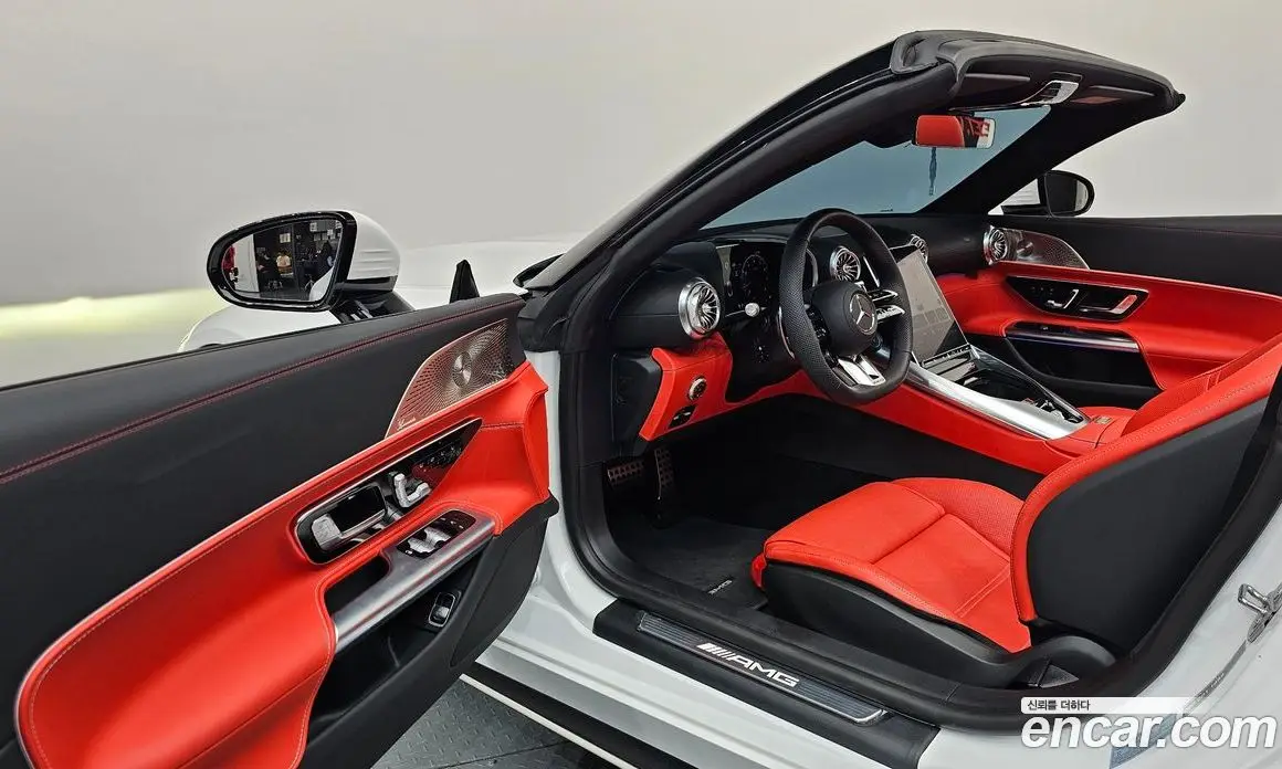 Mercedes-Benz SL-Class 2025 2.0 автомат (гидро), фото 13