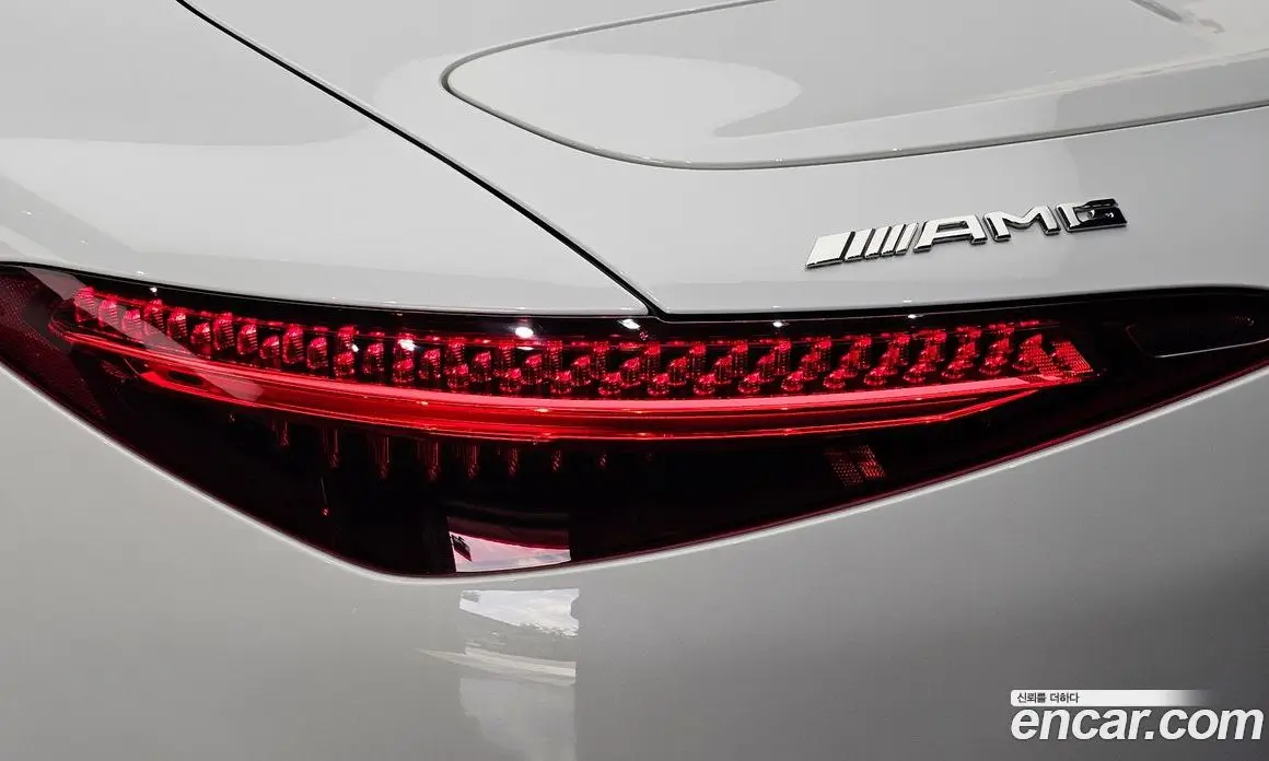 Mercedes-Benz SL-Class 2025 2.0 автомат (гидро), фото 9