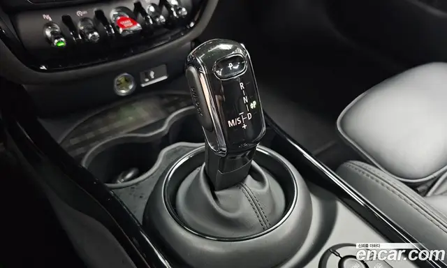 Mini Clubman 2023 2.0 автомат (гидро), миниатюра 12