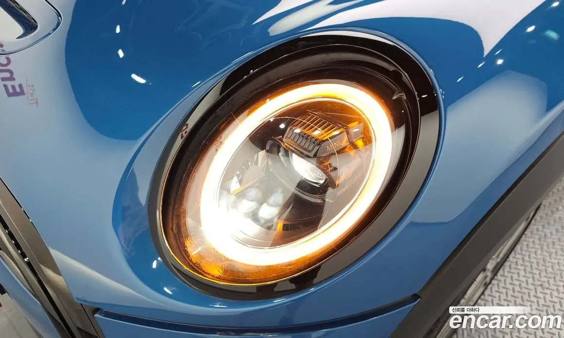 Mini Cooper 2022 автомат (гидро), фото 8