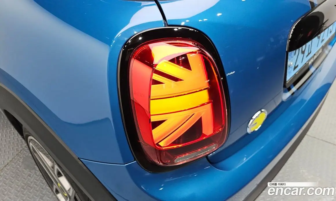 Mini Cooper 2022 автомат (гидро), фото 9