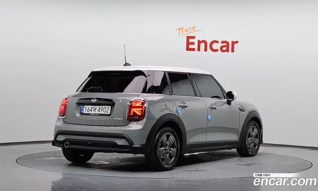 Mini Cooper 2022 1.5 автомат (гидро), миниатюра 2