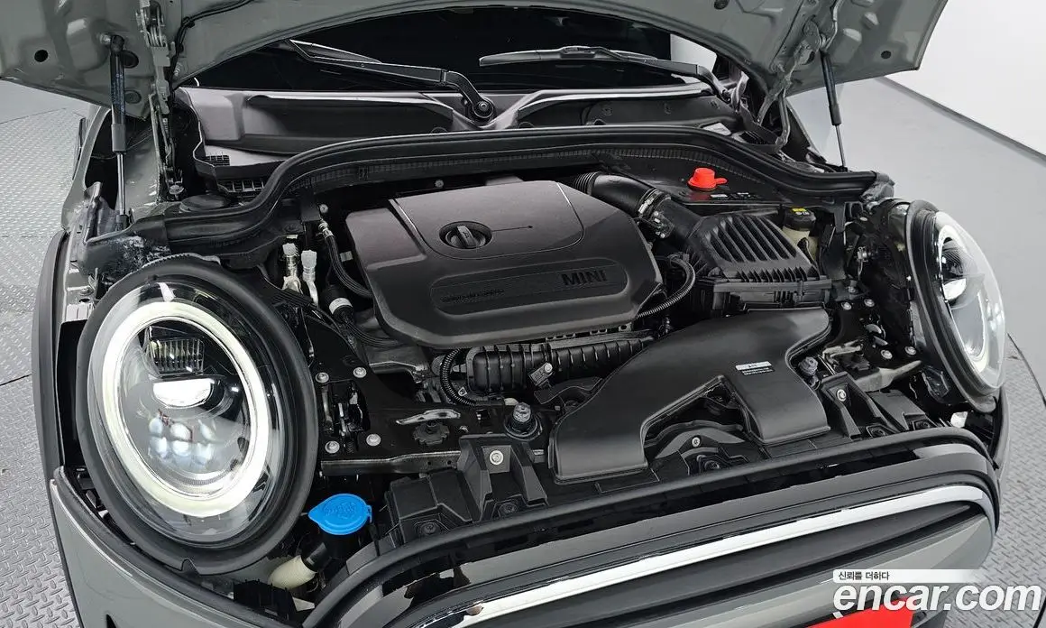 Mini Cooper 2022 1.5 автомат (гидро), фото 6