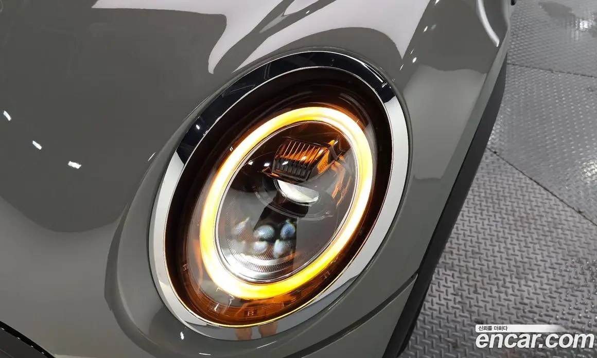 Mini Cooper 2022 1.5 автомат (гидро), фото 8