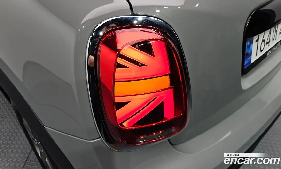 Mini Cooper 2022 1.5 автомат (гидро), фото 9
