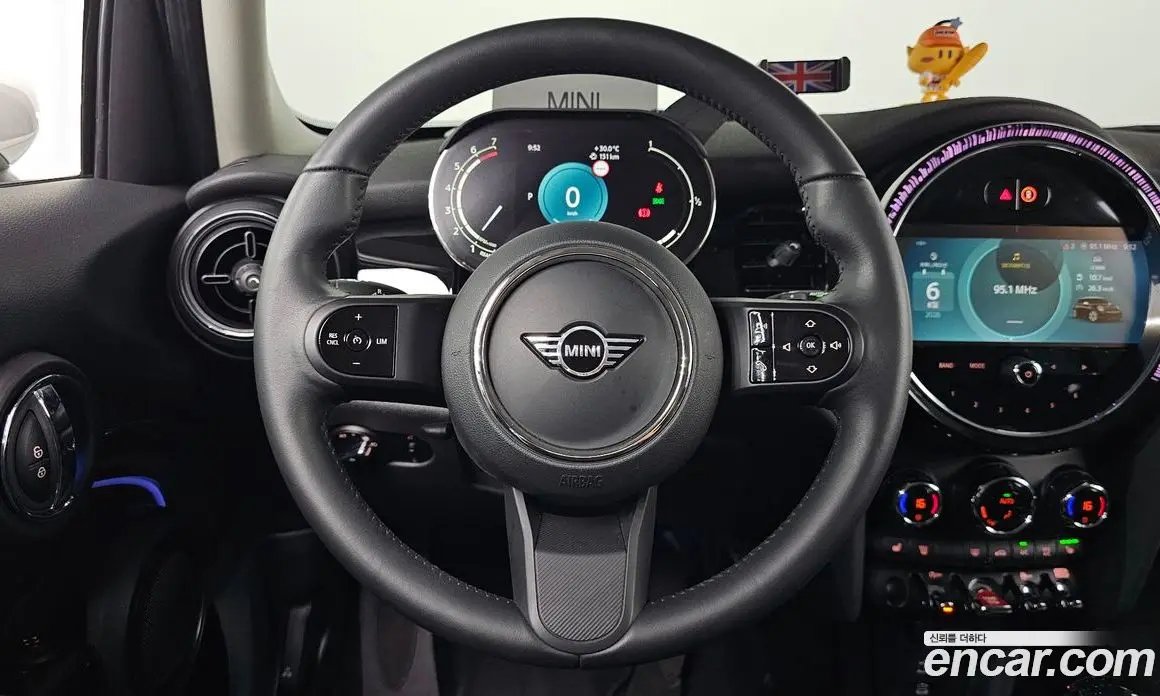 Mini Cooper 2022 1.5 автомат (гидро), фото 10