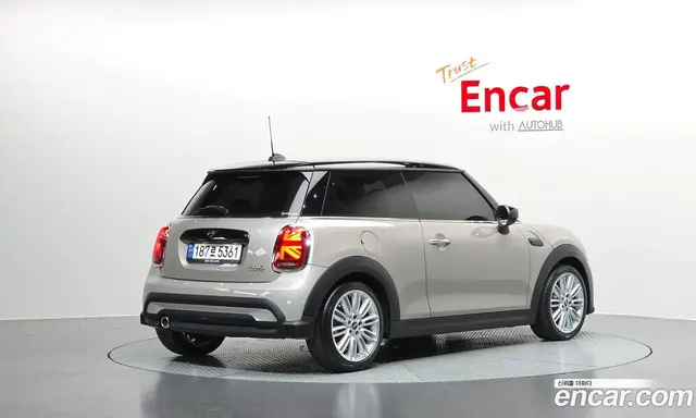 Mini Cooper 2022 1.5 автомат (гидро), миниатюра 2