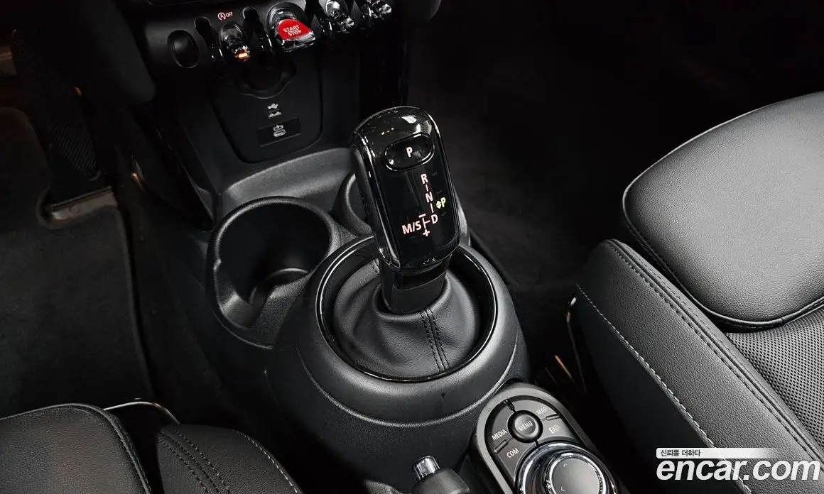 Mini Cooper 2022 1.5 автомат (гидро), фото 12
