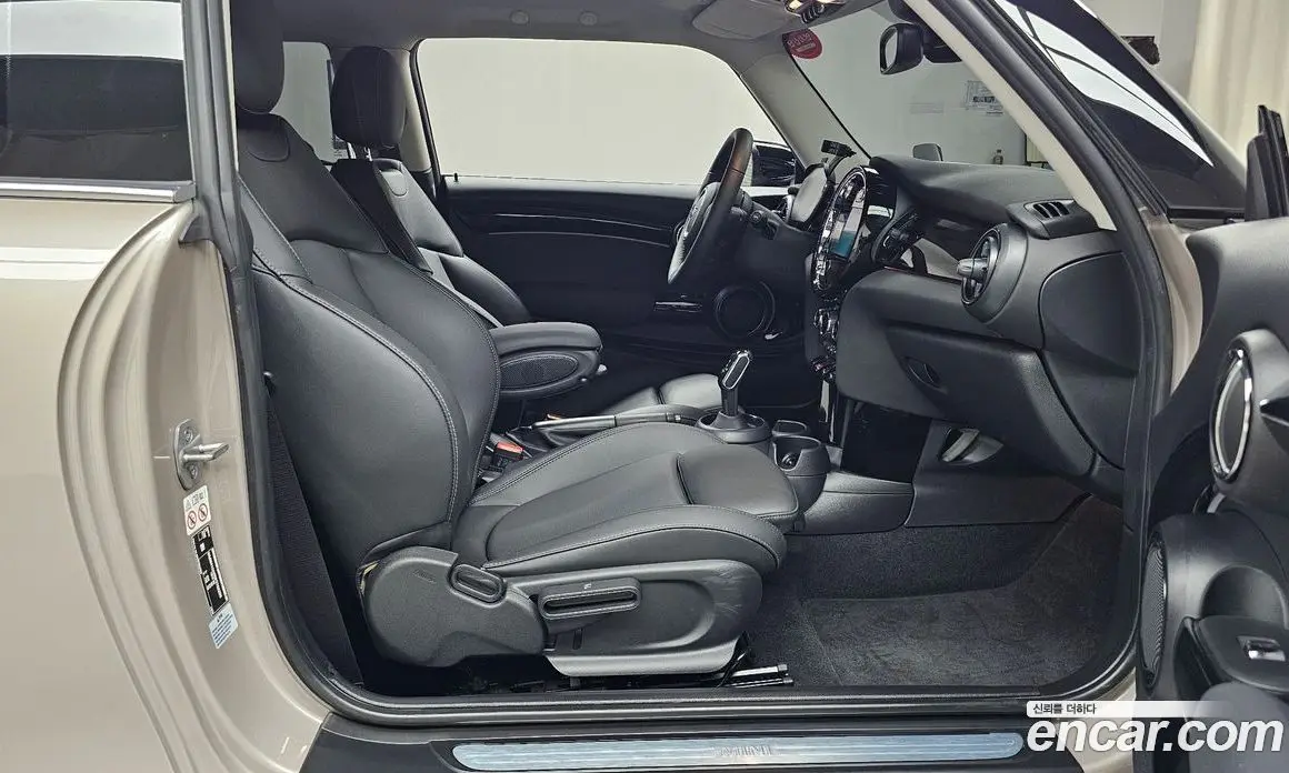 Mini Cooper 2022 1.5 автомат (гидро), фото 17