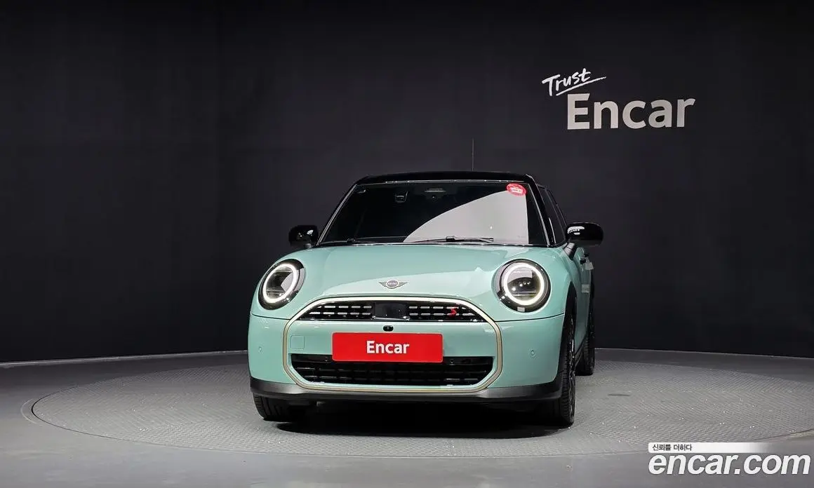 Mini Cooper 2025 2.0 автомат (гидро), фото 3