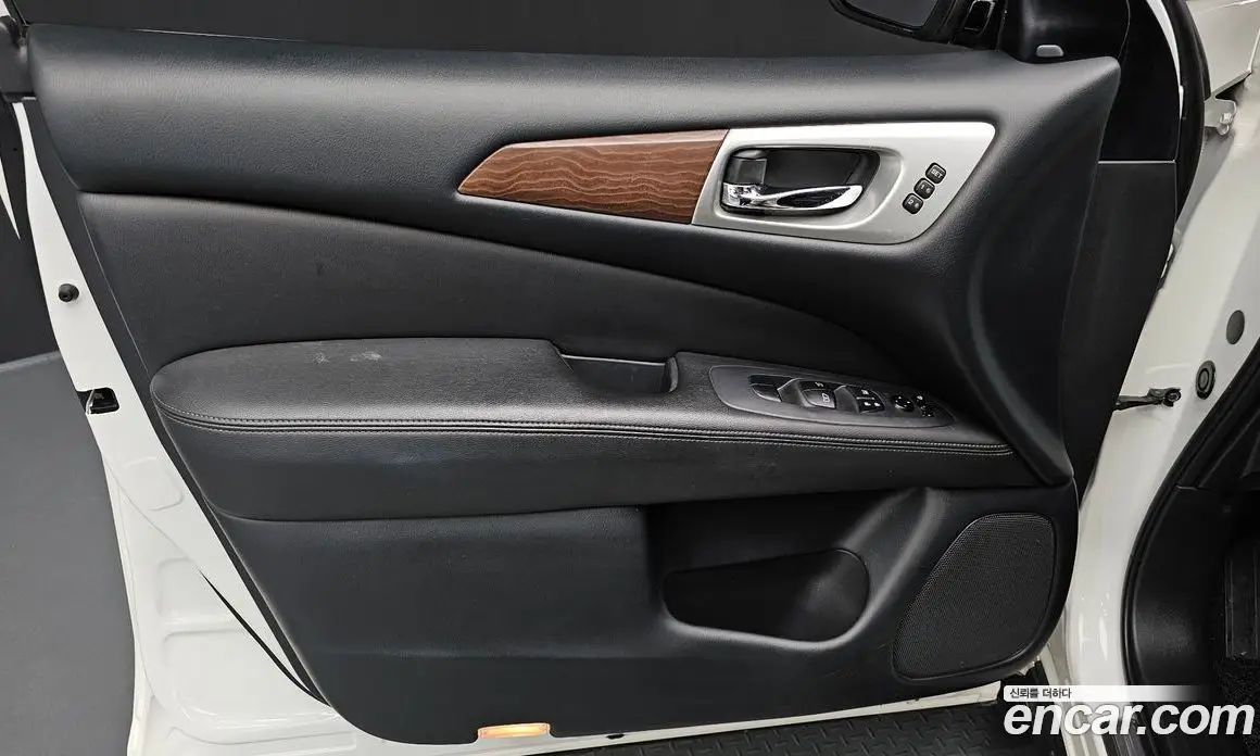 Nissan Pathfinder 2018 3.5 автомат (гидро), фото 14