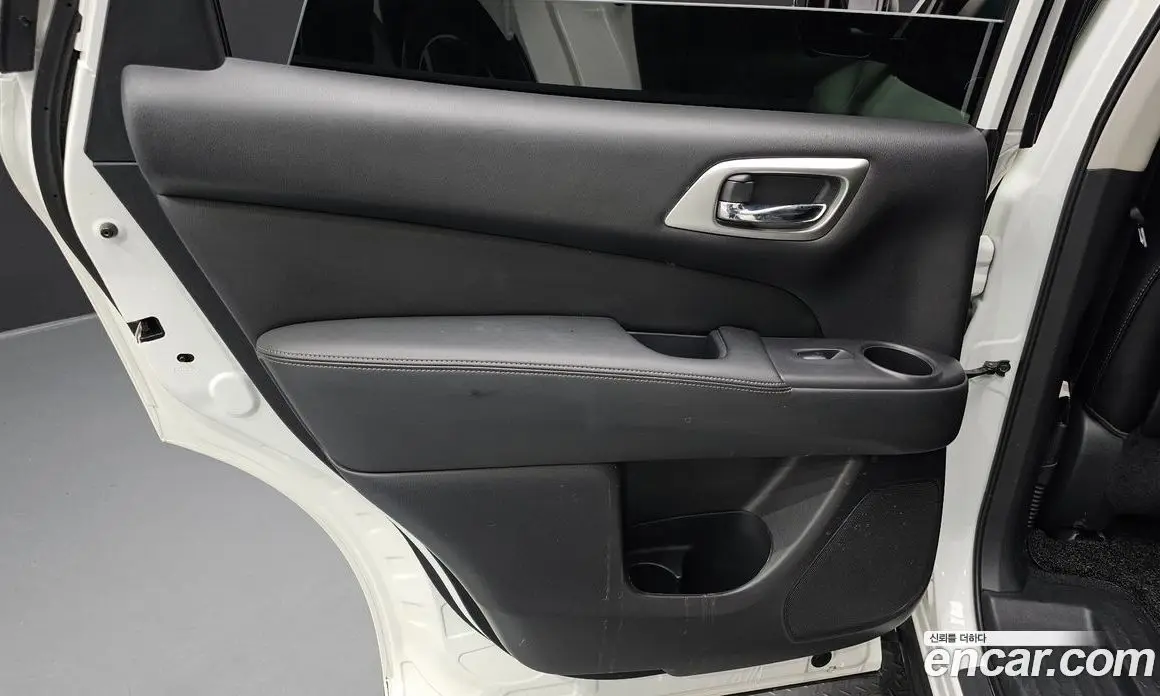 Nissan Pathfinder 2018 3.5 автомат (гидро), фото 15