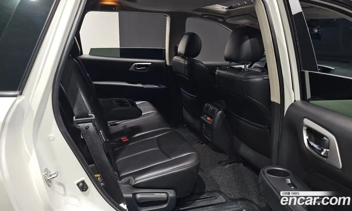 Nissan Pathfinder 2018 3.5 автомат (гидро), фото 16