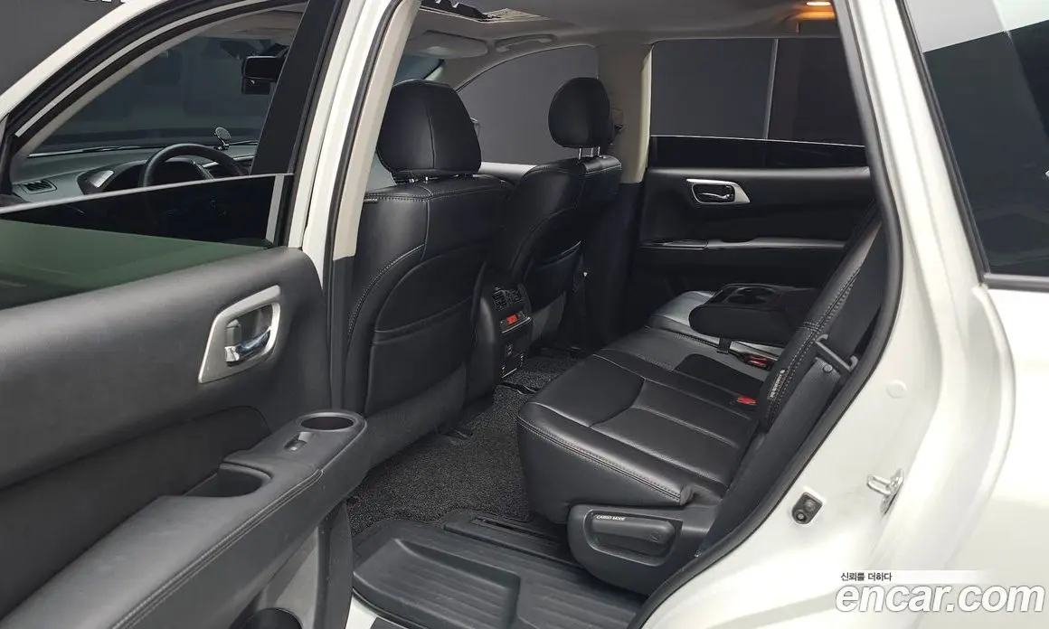 Nissan Pathfinder 2018 3.5 автомат (гидро), фото 18