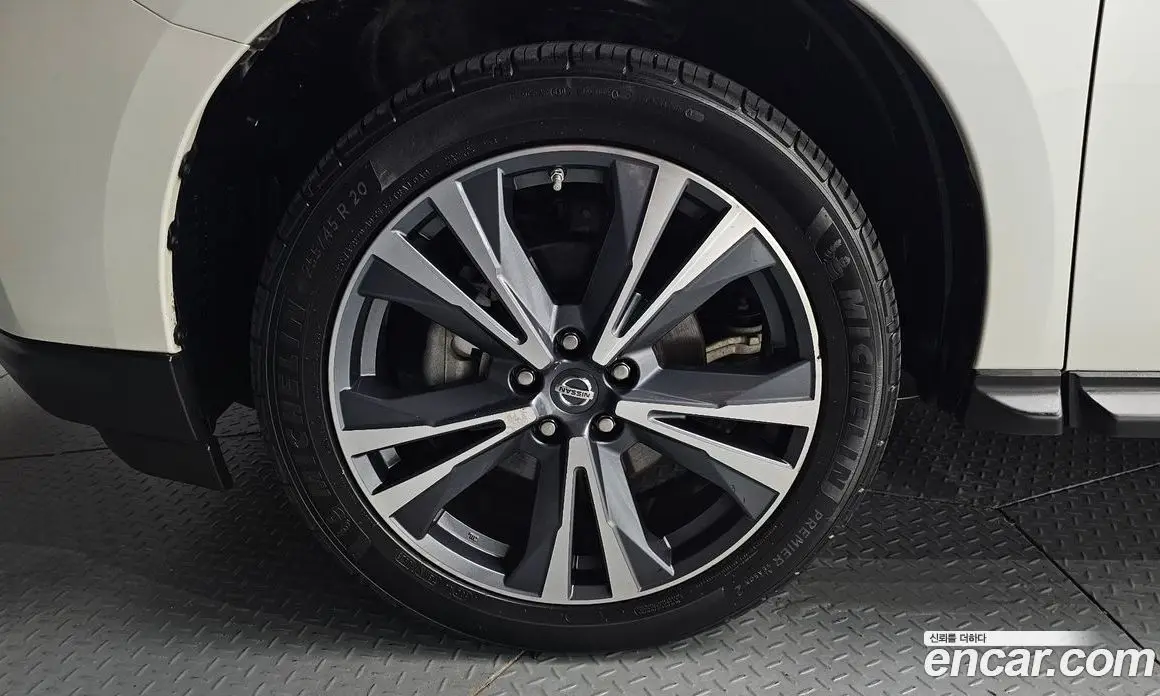 Nissan Pathfinder 2018 3.5 автомат (гидро), фото 5