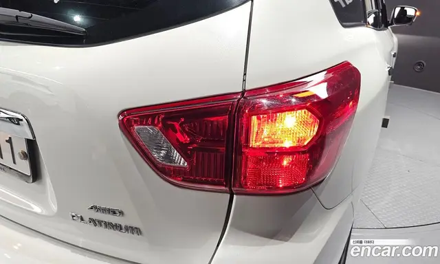 Nissan Pathfinder 2018 3.5 автомат (гидро), миниатюра 9