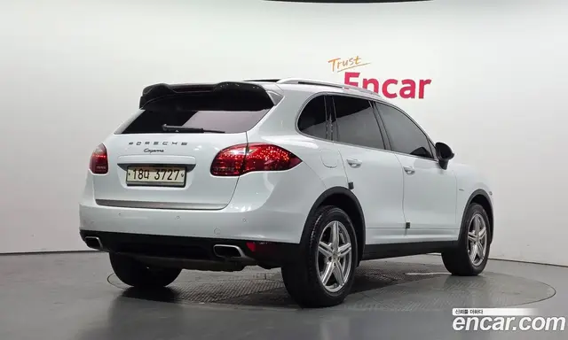Porsche Cayenne 2014 3.0 автомат (гидро), миниатюра 2 Porsche Cayenne 2014 3.0 автомат (гидро), миниатюра 2