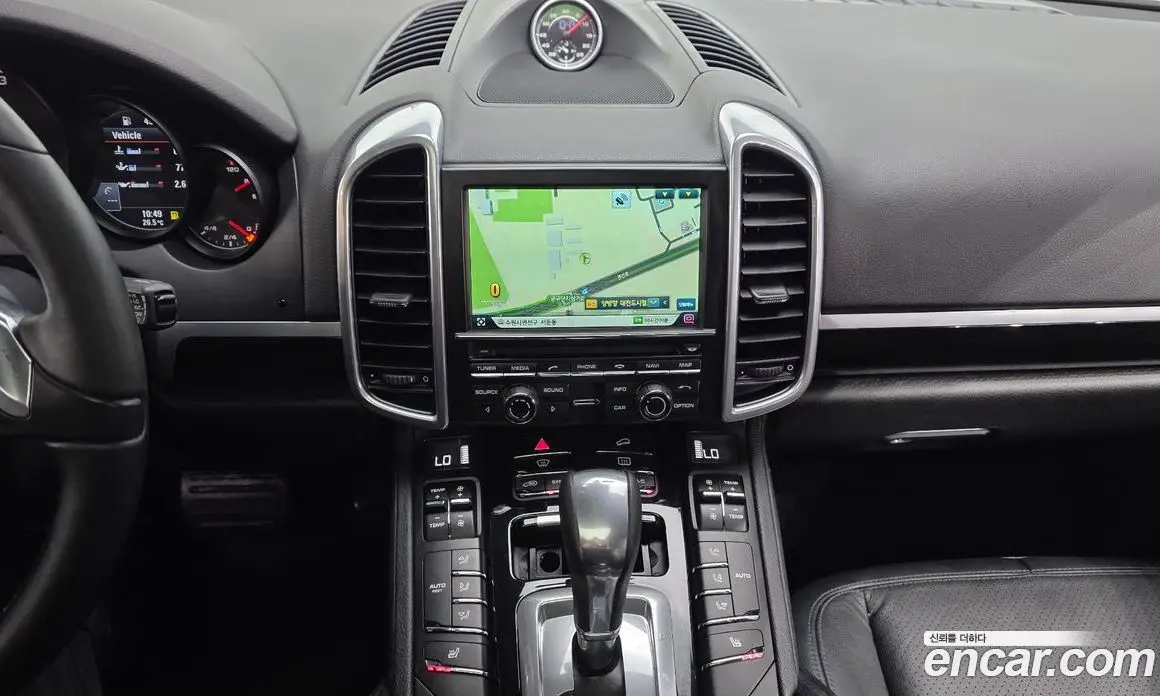 Porsche Cayenne 2014 3.0 автомат (гидро), фото 18 Porsche Cayenne 2014 3.0 автомат (гидро), фото 18