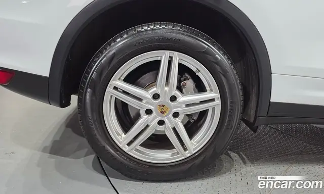 Porsche Cayenne 2014 3.0 автомат (гидро), миниатюра 5 Porsche Cayenne 2014 3.0 автомат (гидро), миниатюра 5