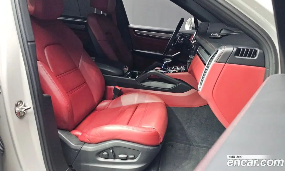 Porsche Cayenne 2022 3.0 автомат (гидро), фото 18 Porsche Cayenne 2022 3.0 автомат (гидро), фото 18