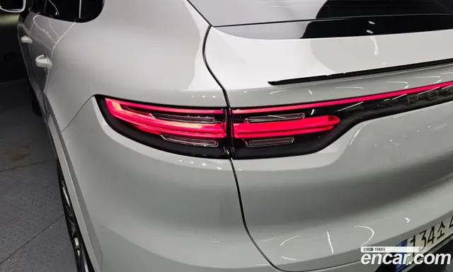 Porsche Cayenne 2022 3.0 автомат (гидро), миниатюра 9 Porsche Cayenne 2022 3.0 автомат (гидро), миниатюра 9