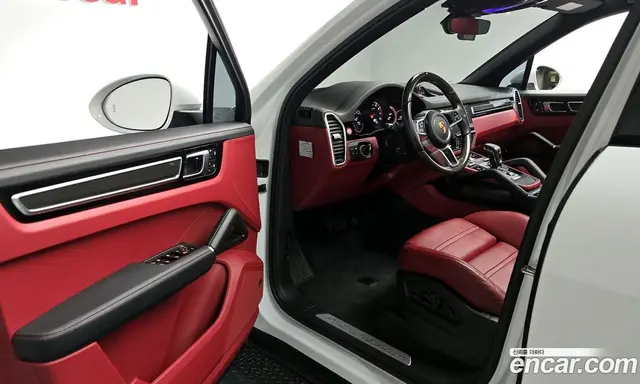 Porsche Cayenne 2022 3.0 автомат (гидро), миниатюра 12