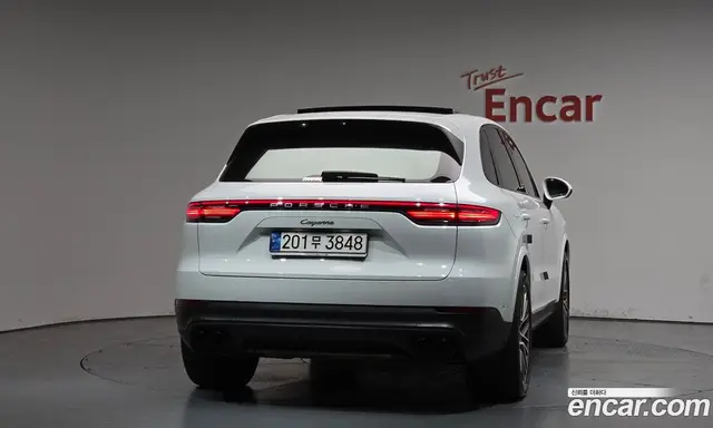 Porsche Cayenne 2022 3.0 автомат (гидро), миниатюра 3 Porsche Cayenne 2022 3.0 автомат (гидро), миниатюра 3