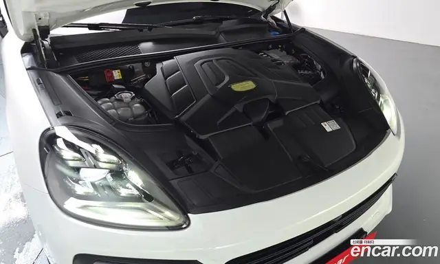 Porsche Cayenne 2022 3.0 автомат (гидро), миниатюра 5 Porsche Cayenne 2022 3.0 автомат (гидро), миниатюра 5