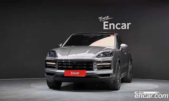 Porsche Cayenne 2024 3.0 автомат (гидро), миниатюра 3