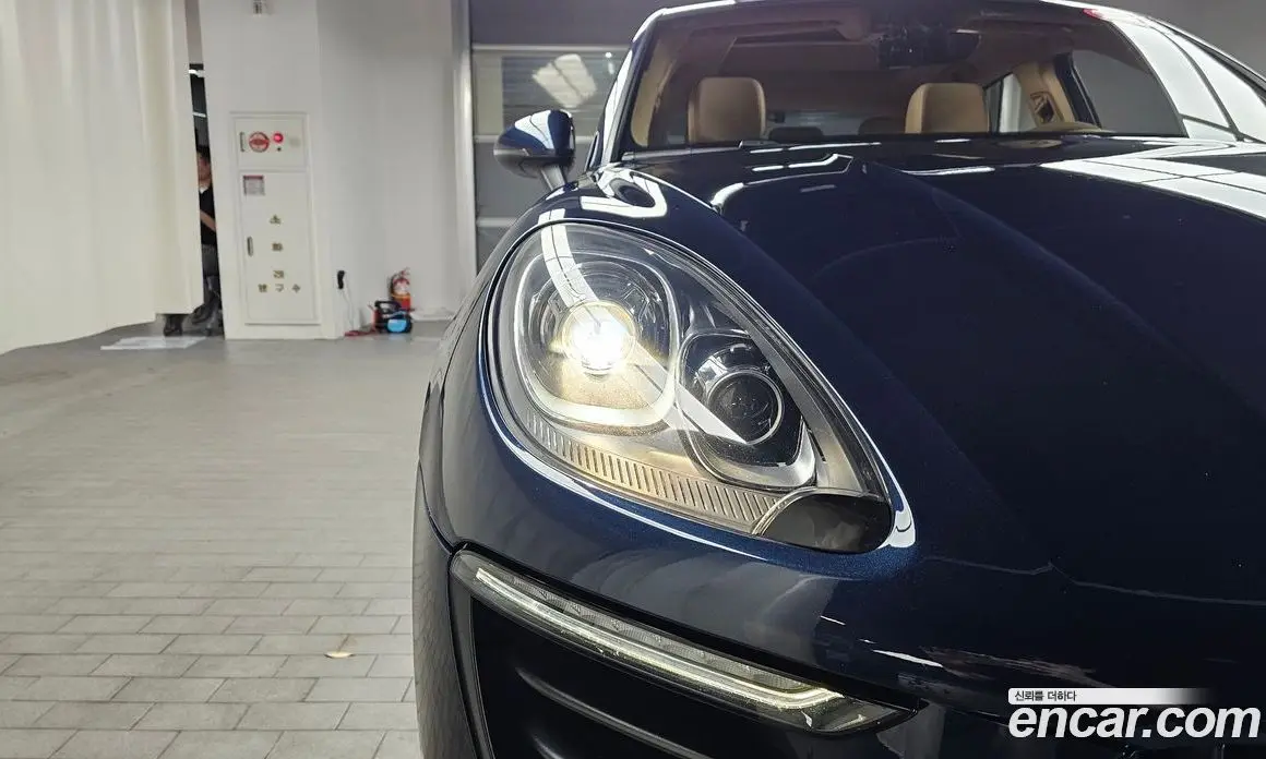 Porsche Macan 2015 2.0 автомат (гидро), фото 7