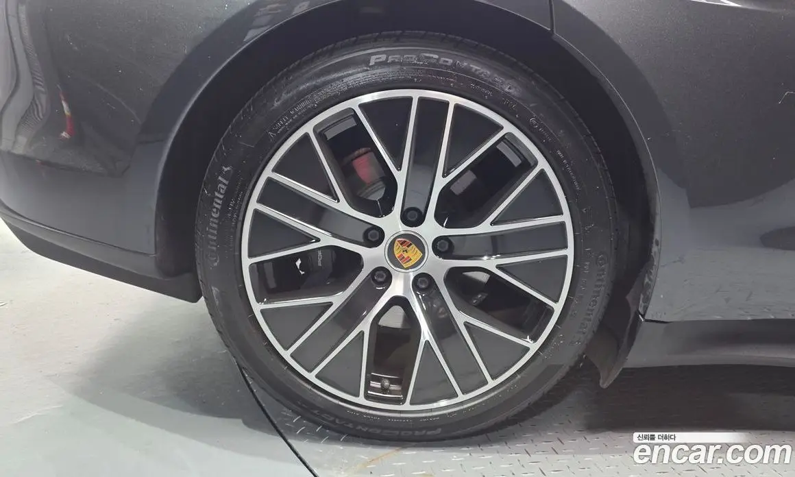 Porsche Taycan 2022 0.1 автомат (гидро), фото 5 Porsche Taycan 2022 0.1 автомат (гидро), фото 5