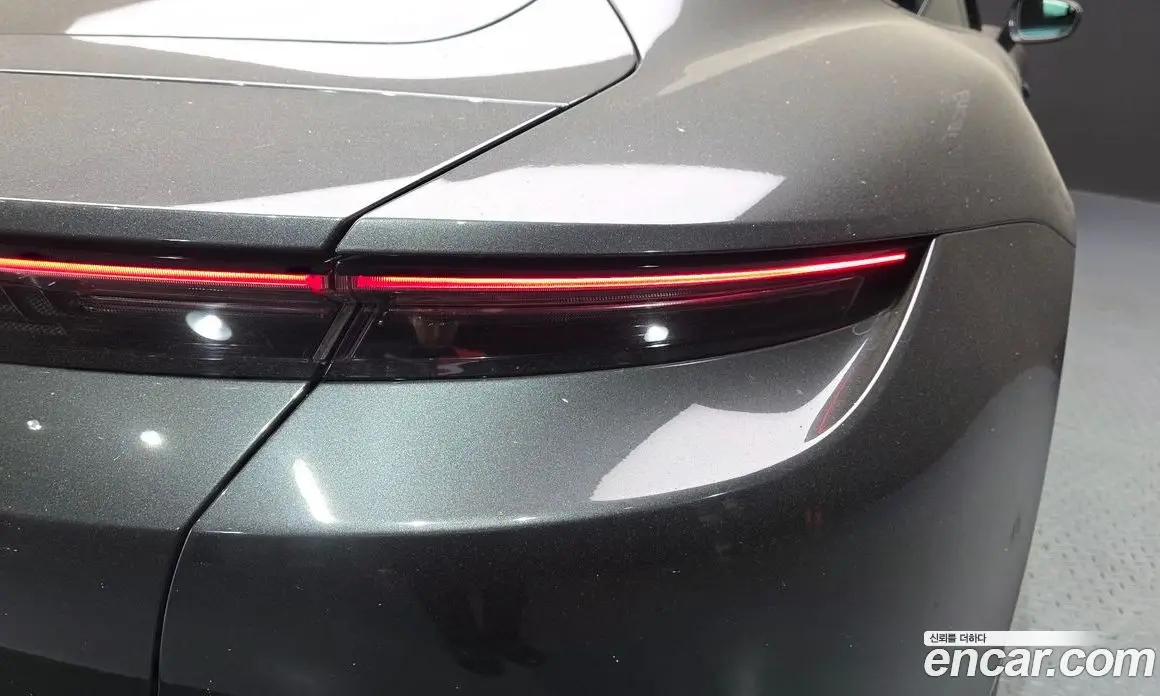 Porsche Taycan 2022 0.1 автомат (гидро), фото 9 Porsche Taycan 2022 0.1 автомат (гидро), фото 9