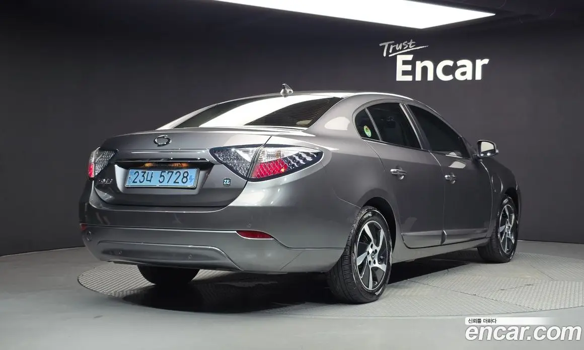 Renault (Samsung) SM3 2018 0.1 автомат (гидро), фото 2 Renault (Samsung) SM3 2018 0.1 автомат (гидро), фото 2