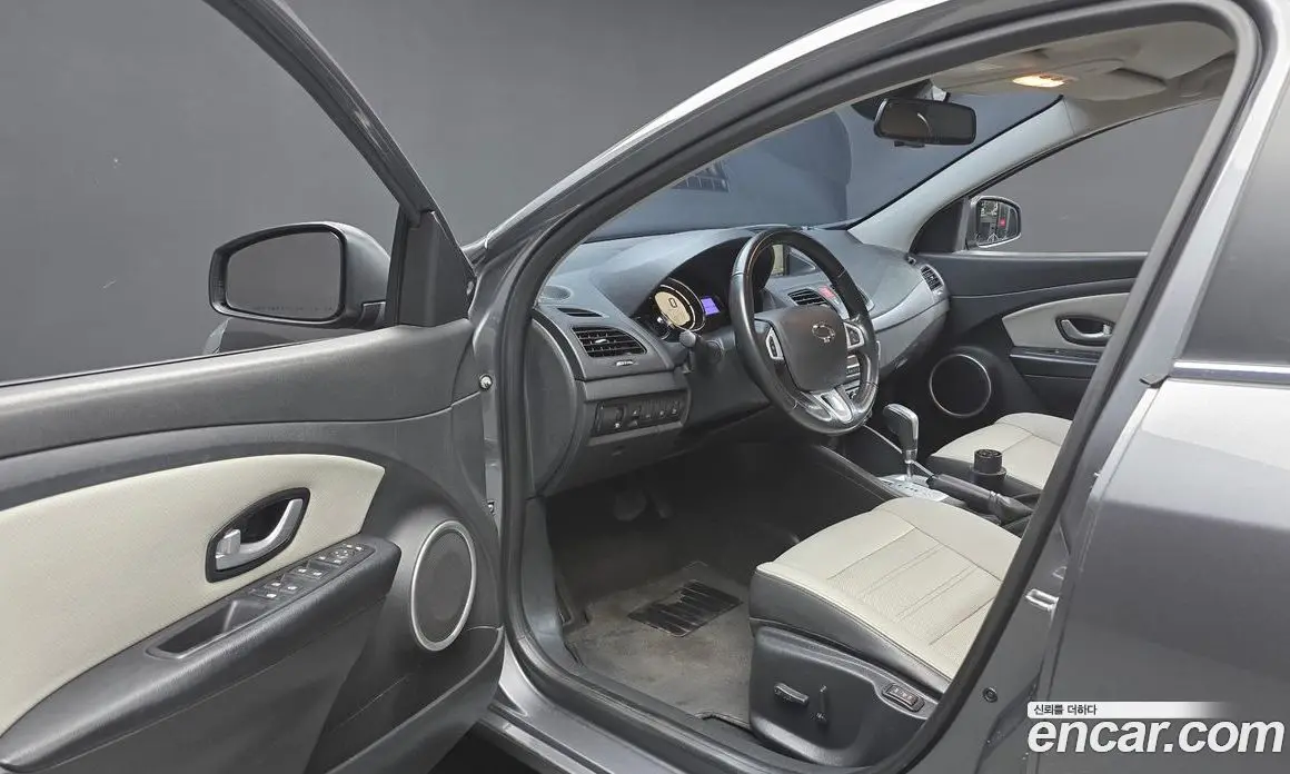 Renault (Samsung) SM3 2018 0.1 автомат (гидро), фото 13 Renault (Samsung) SM3 2018 0.1 автомат (гидро), фото 13