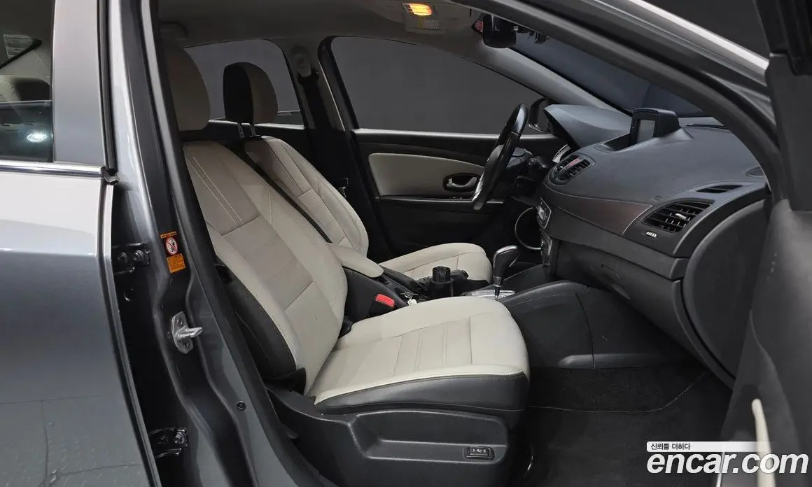 Renault (Samsung) SM3 2018 0.1 автомат (гидро), фото 17 Renault (Samsung) SM3 2018 0.1 автомат (гидро), фото 17