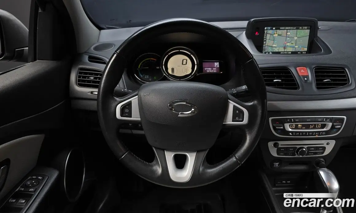 Renault (Samsung) SM3 2018 0.1 автомат (гидро), фото 20 Renault (Samsung) SM3 2018 0.1 автомат (гидро), фото 20