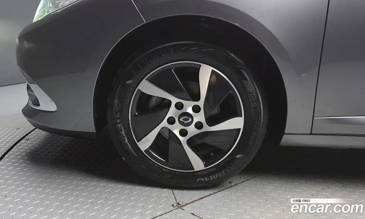 Renault (Samsung) SM3 2018 0.1 автомат (гидро), фото 5 Renault (Samsung) SM3 2018 0.1 автомат (гидро), фото 5