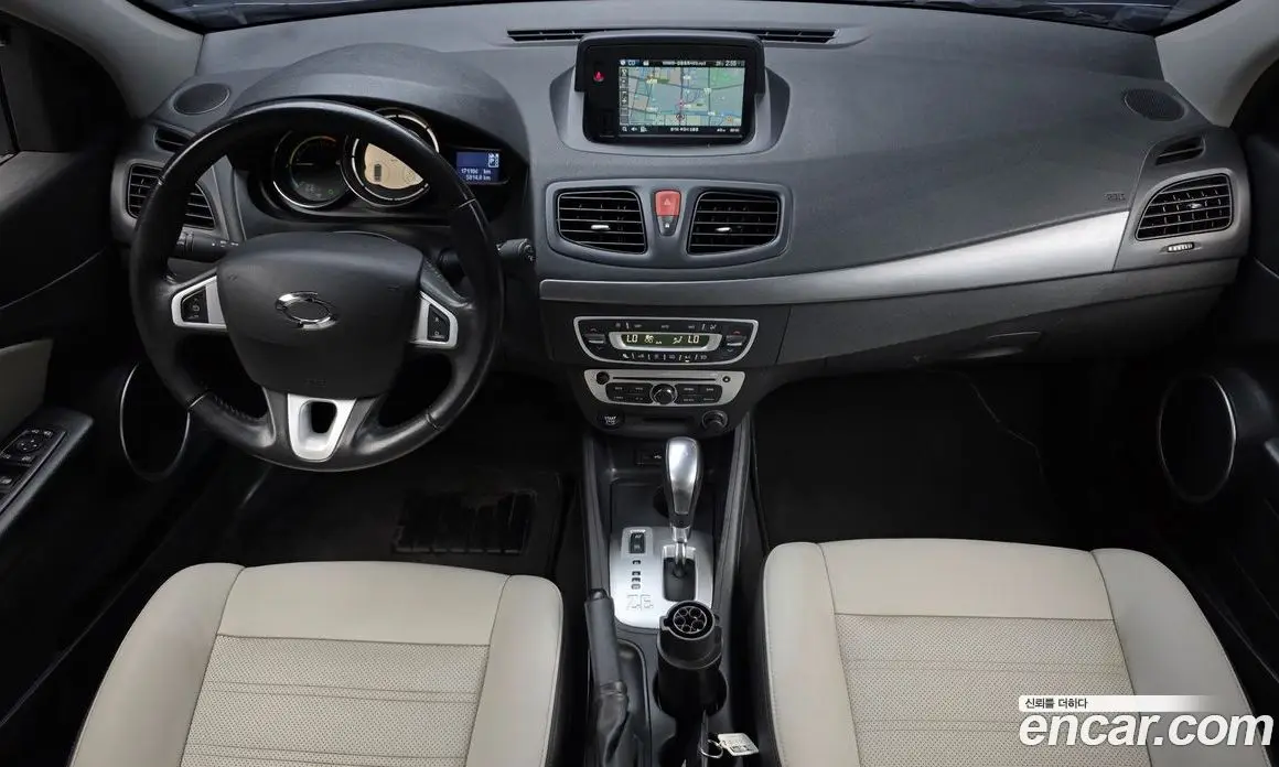 Renault (Samsung) SM3 2018 0.1 автомат (гидро), фото 10 Renault (Samsung) SM3 2018 0.1 автомат (гидро), фото 10