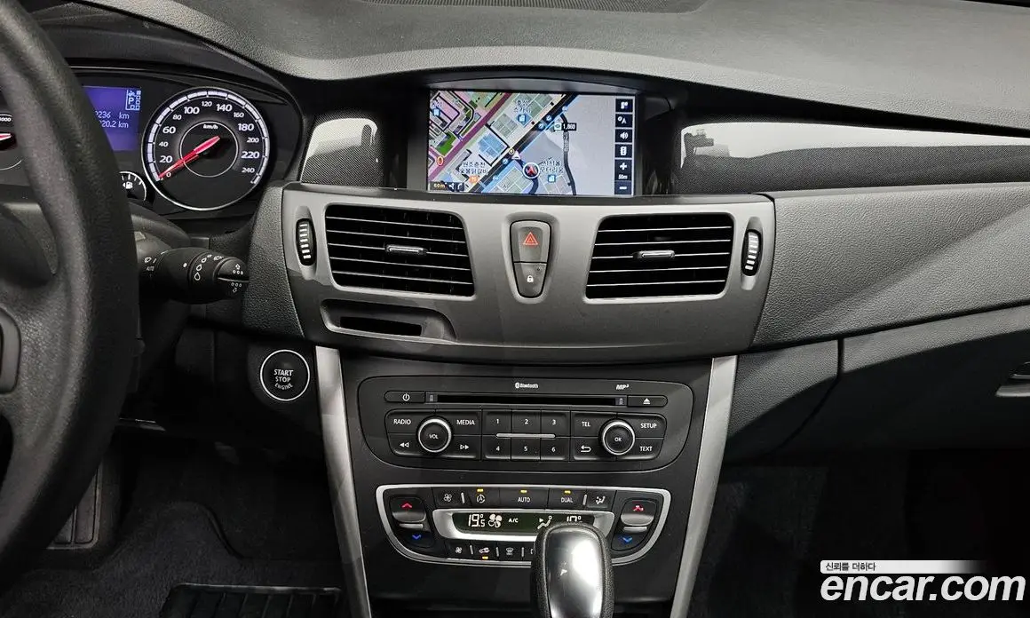Renault (Samsung) SM5 2018 2.0 автомат (гидро), фото 20 Renault (Samsung) SM5 2018 2.0 автомат (гидро), фото 20